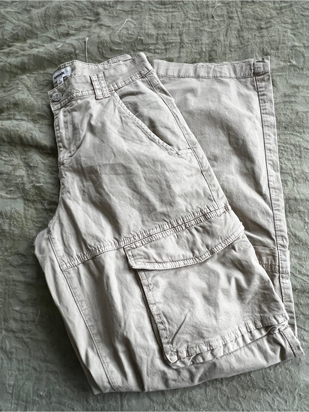 Garage Women’s Baggy Khaki Cargo Y2K Grunge Streetwear Utility Pants Size 1
